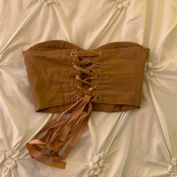 💗Backless cropped corset - Picture 4 of 5